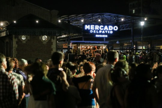 Feria gastronómica en el Mercado del Patio