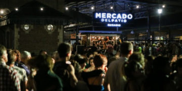 Feria gastronómica en el Mercado del Patio