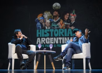 Felipe Pigna y Pedro Saborido en Rosario