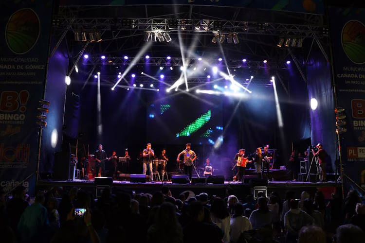 Festival Las tres lunas Cañada de Gomez