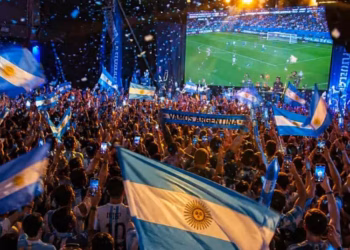 Mesa mundialista Y Fan Fest Mundial en el Fontanarrosa
